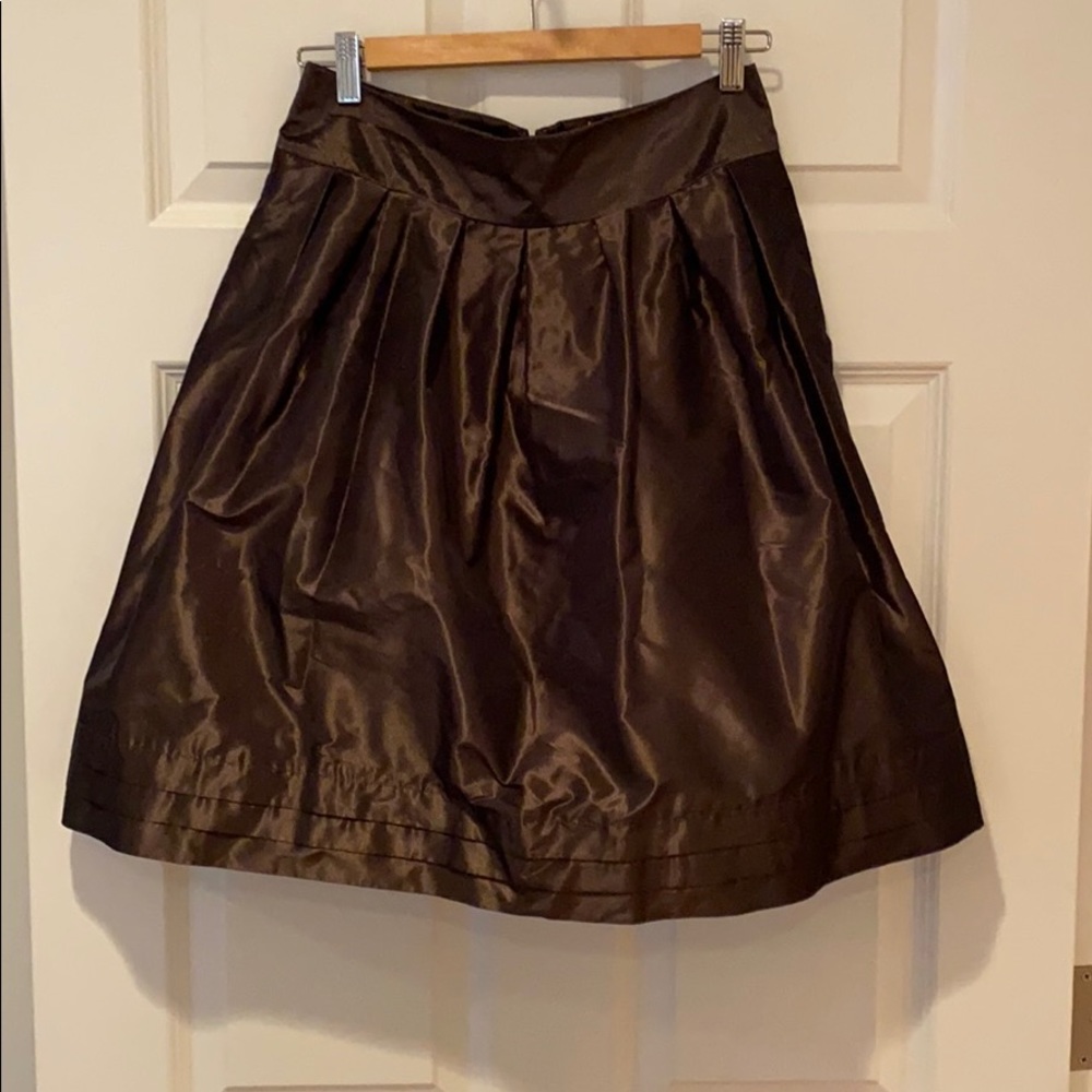 Banana Republic coffee pleated skirt
